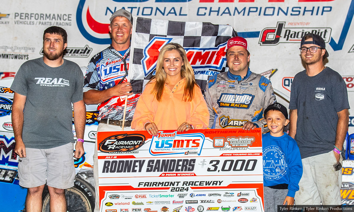 Fairmont fans see Sanders blast to 120th USMTS win